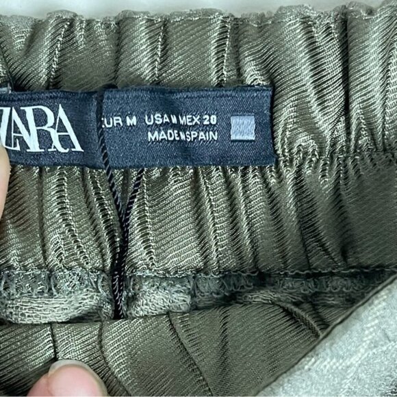 Zara women’s khaki green quilted high rise pull on trouser pants size medium - Picture 10 of 16